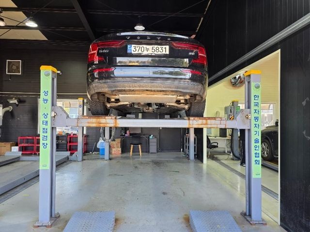 Volvo S60 2023 — inspection photo 2