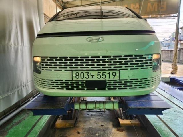 Hyundai Staria 2023 — inspection photo 1