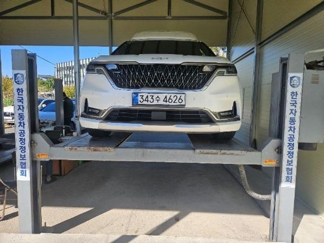 Kia Canival 2023 — inspection photo 1