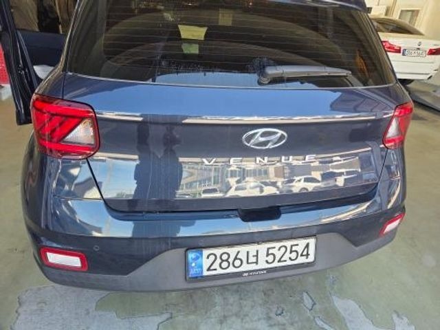 Hyundai Venue 2023 — inspection photo 2