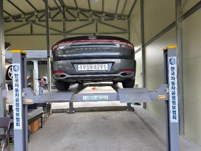 Hyundai Grandeur 2023 — inspection photo 2