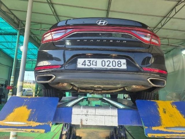 Hyundai Grandeur 2017 — inspection photo 2