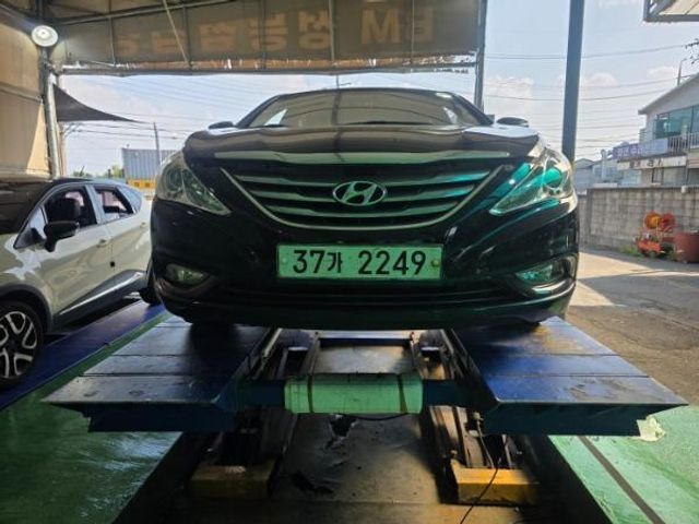 Hyundai Sonata 2011 — inspection photo 1