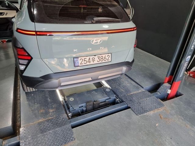 Hyundai Kona 2025 — inspection photo 2