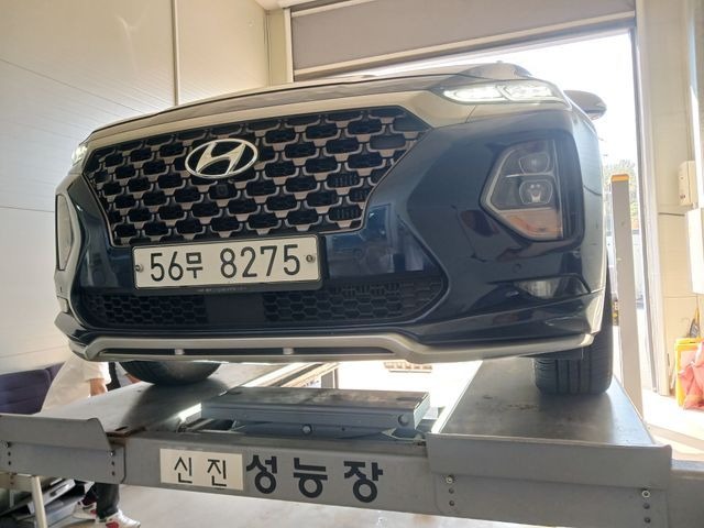 Hyundai Santafe 2019 — inspection photo 1