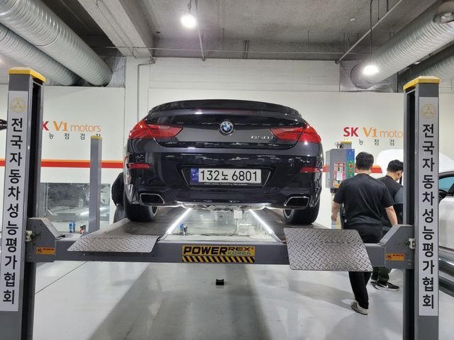 BMW 6-Series 2013 — inspection photo 2