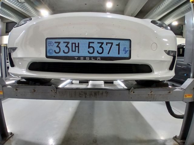 Tesla Model 3 2022 — inspection photo 1