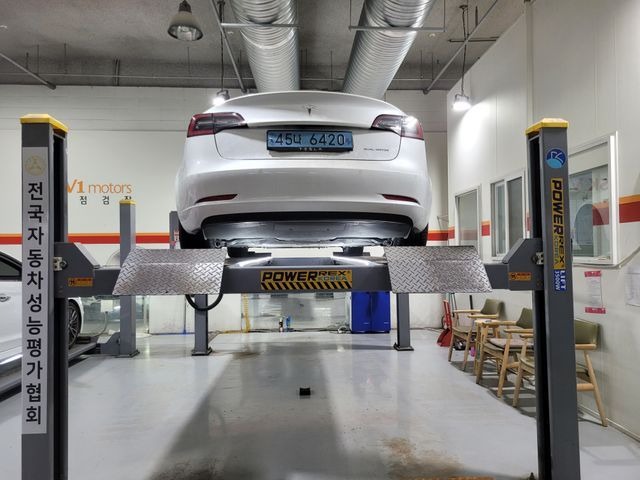 Tesla Model 3 2020 — inspection photo 2