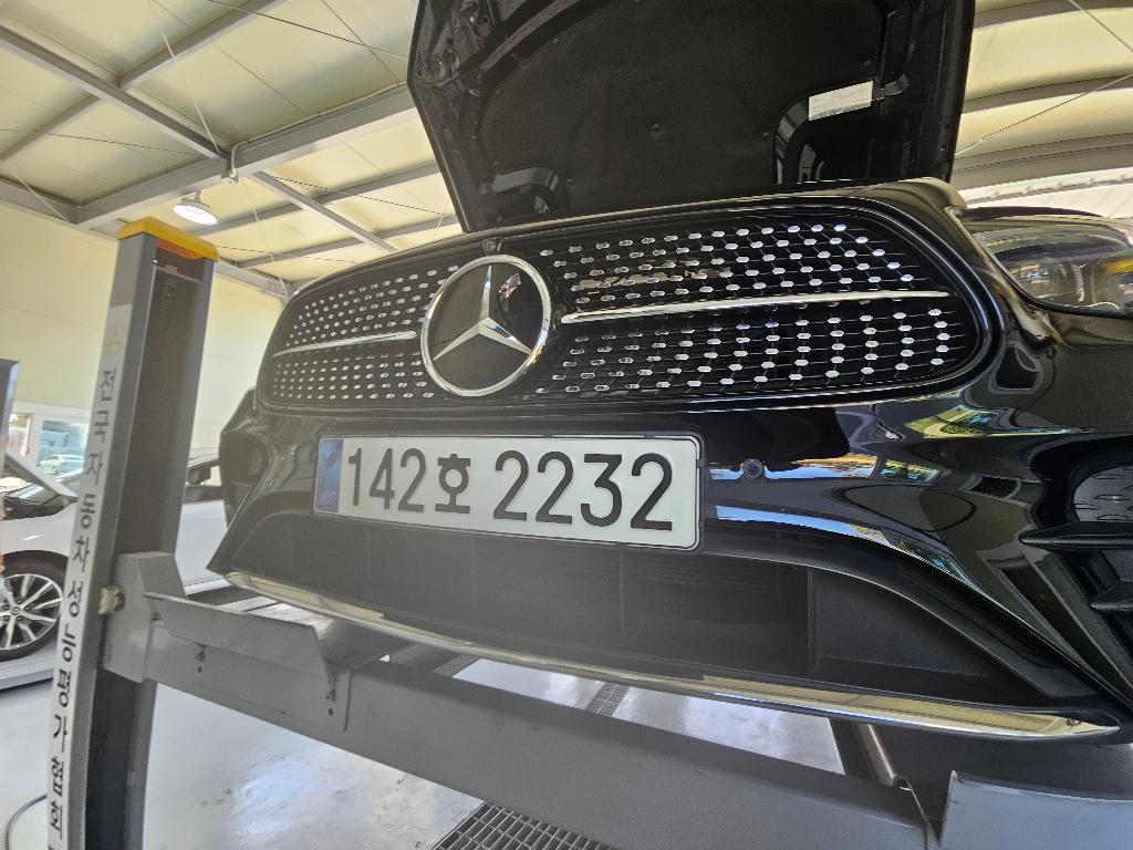 Mercedes-Benz E-Class 2023 — inspection photo 1
