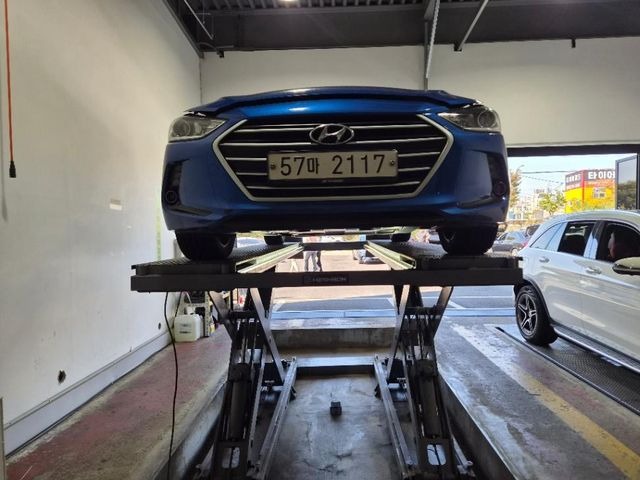 Hyundai AVANTE 2018 — inspection photo 1