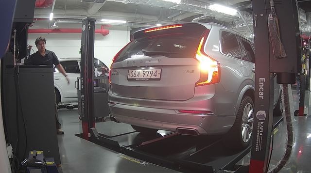 Volvo XC90 2017 — inspection photo 2