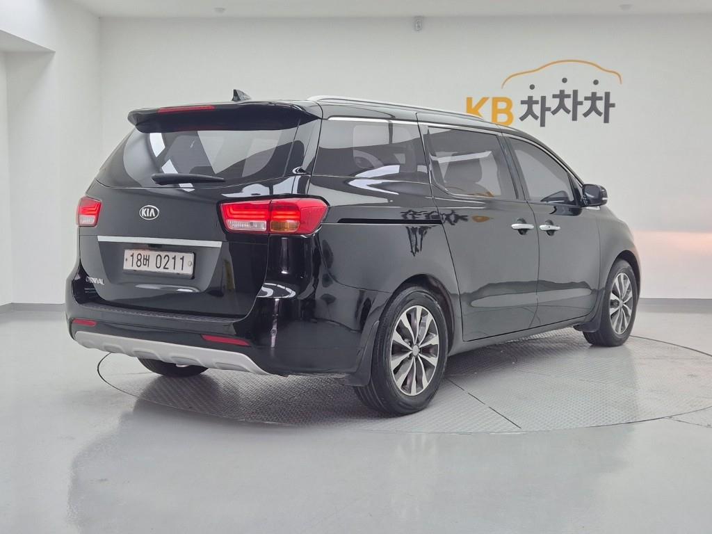 Kia Canival 2017 — inspection photo 2