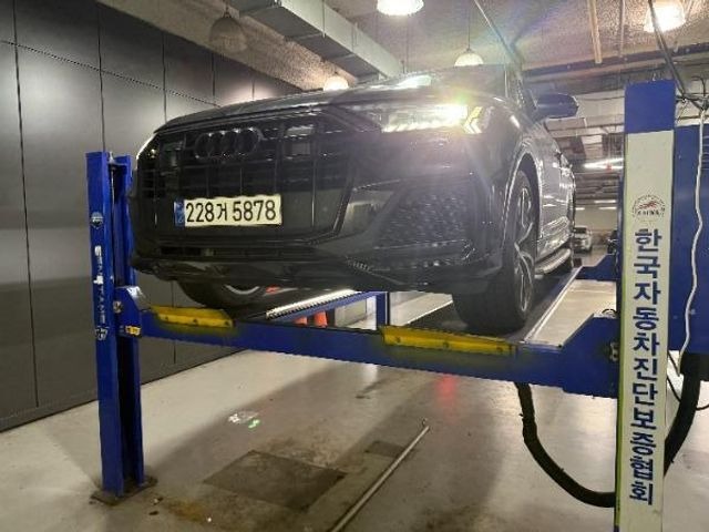 Audi Q7 2023 — inspection photo 1