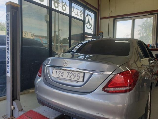 Mercedes-Benz C-Class 2015 — inspection photo 2