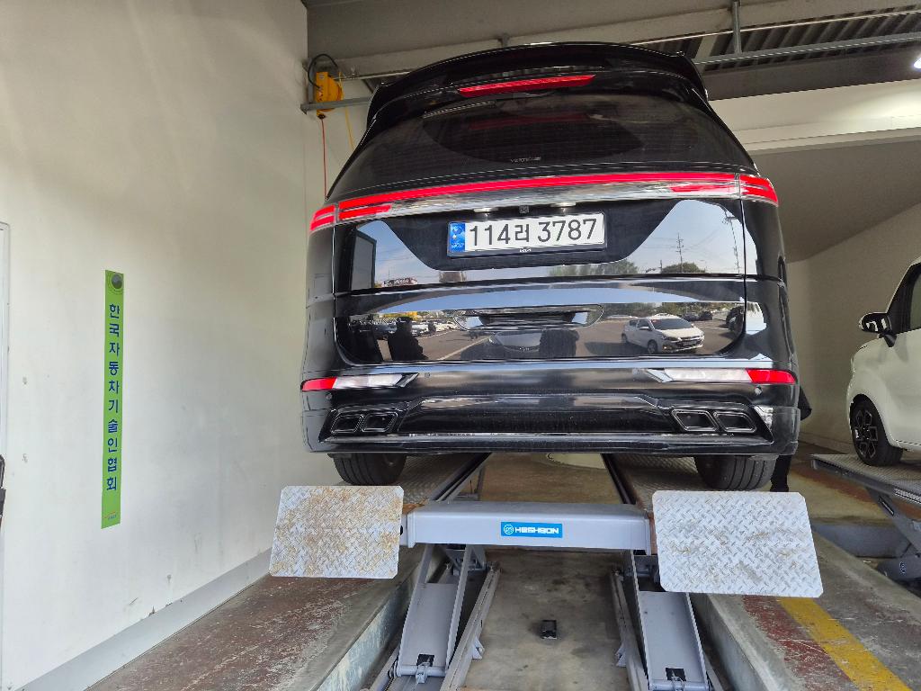 Kia Canival 2023 — inspection photo 2