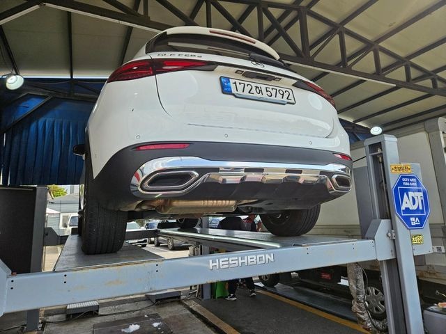 Mercedes-Benz GLC-Class 2023 — inspection photo 2
