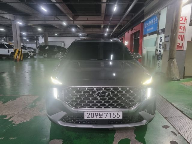 Hyundai Santafe 2023 — inspection photo 1