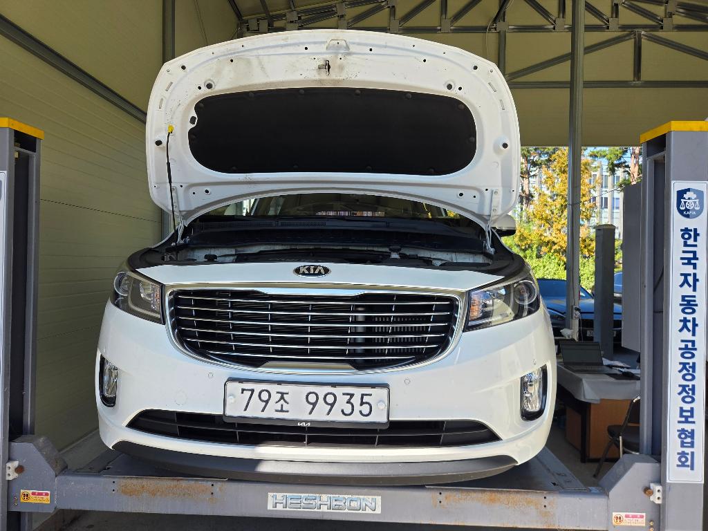 Kia Canival 2018 — inspection photo 1