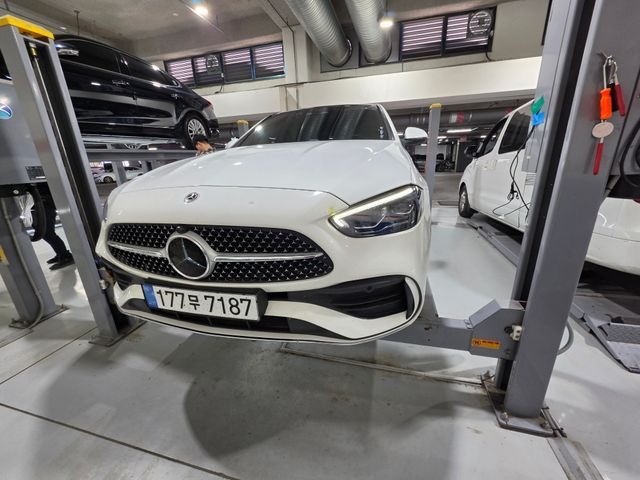 Mercedes-Benz C-Class 2024 — inspection photo 1