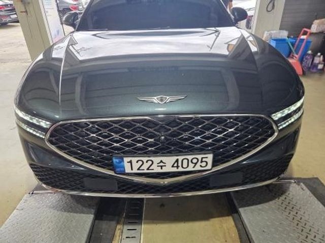 Genesis G90 2022 — inspection photo 1
