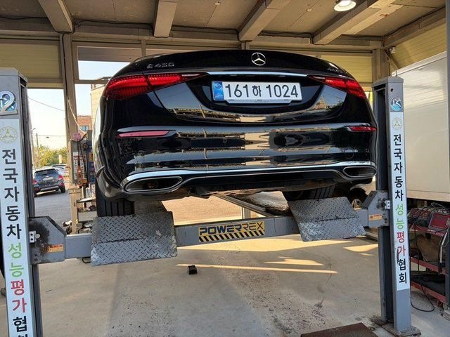 Mercedes-Benz S-Class 2026 — inspection photo 2