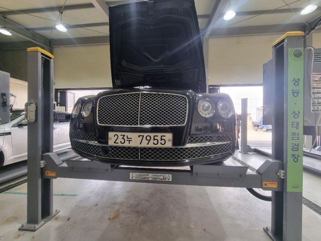 Bentley Flying Spur 2014 — inspection photo 1