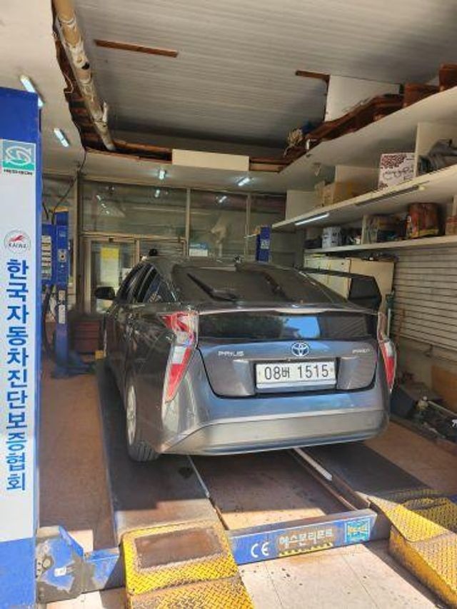 Toyota Prius 2018 — inspection photo 2