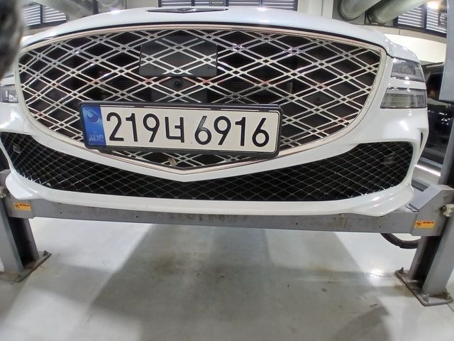 Genesis G80 2025 — inspection photo 1