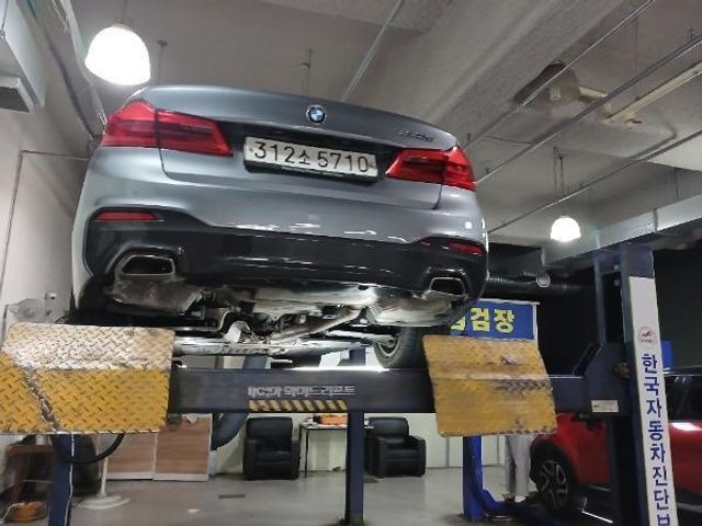 BMW 5-Series 2019 — inspection photo 2