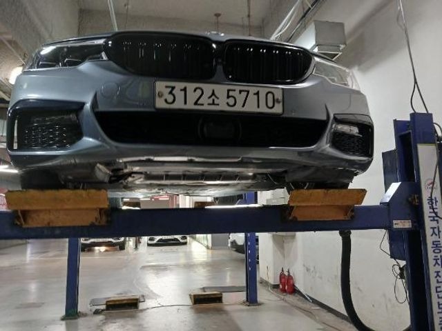 BMW 5-Series 2019 — inspection photo 1