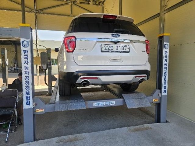 Ford Explorer 2017 — inspection photo 2