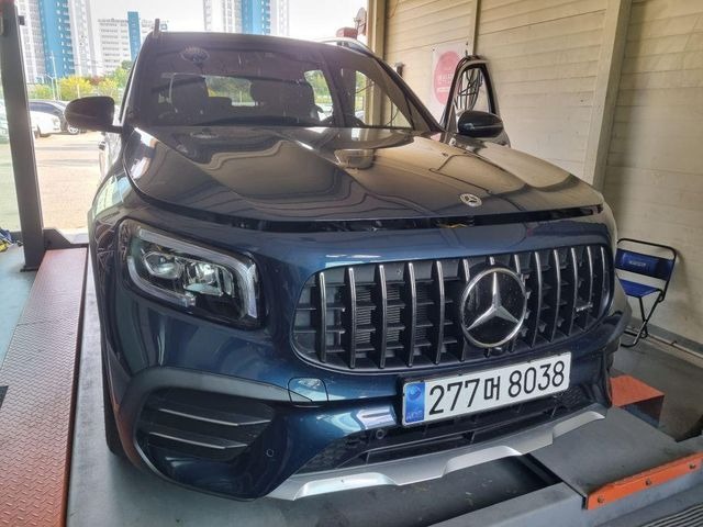 Mercedes-Benz GLB-Class 2023 — inspection photo 1