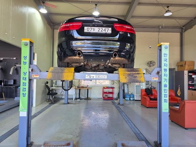 Jaguar XE 2019 — inspection photo 2