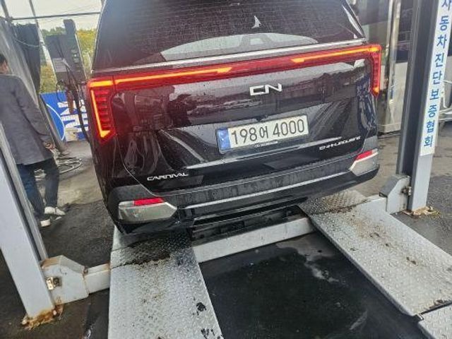 Kia Canival 2024 — inspection photo 2