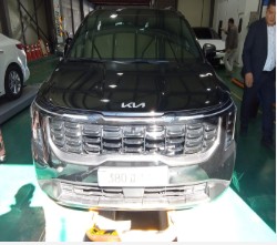 Kia Canival 2025 — inspection photo 1
