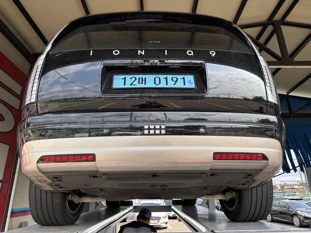 Hyundai Ioniq9 2025 — inspection photo 2