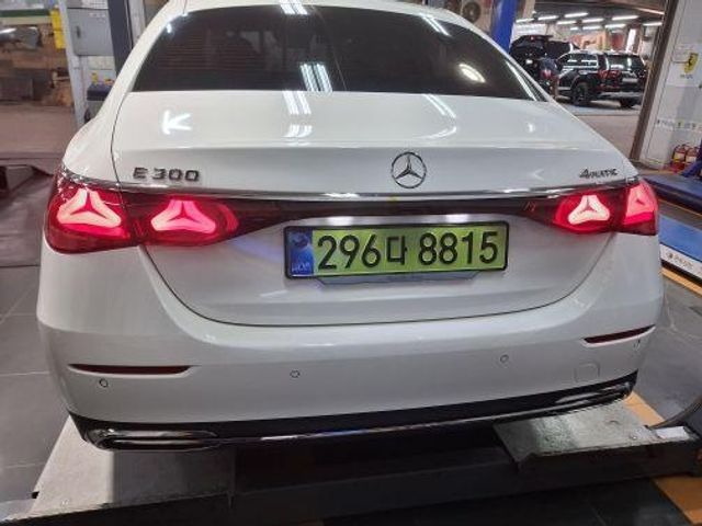 Mercedes-Benz E-Class 2026 — inspection photo 2