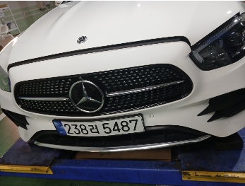 Mercedes-Benz E-Class 2023 — inspection photo 1