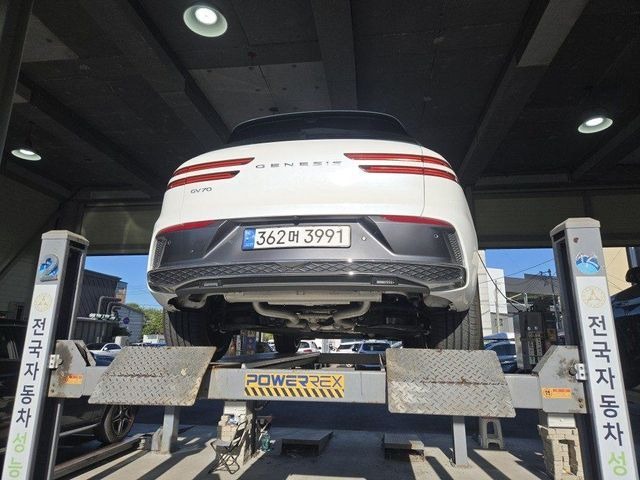 Genesis GV70 2025 — inspection photo 2