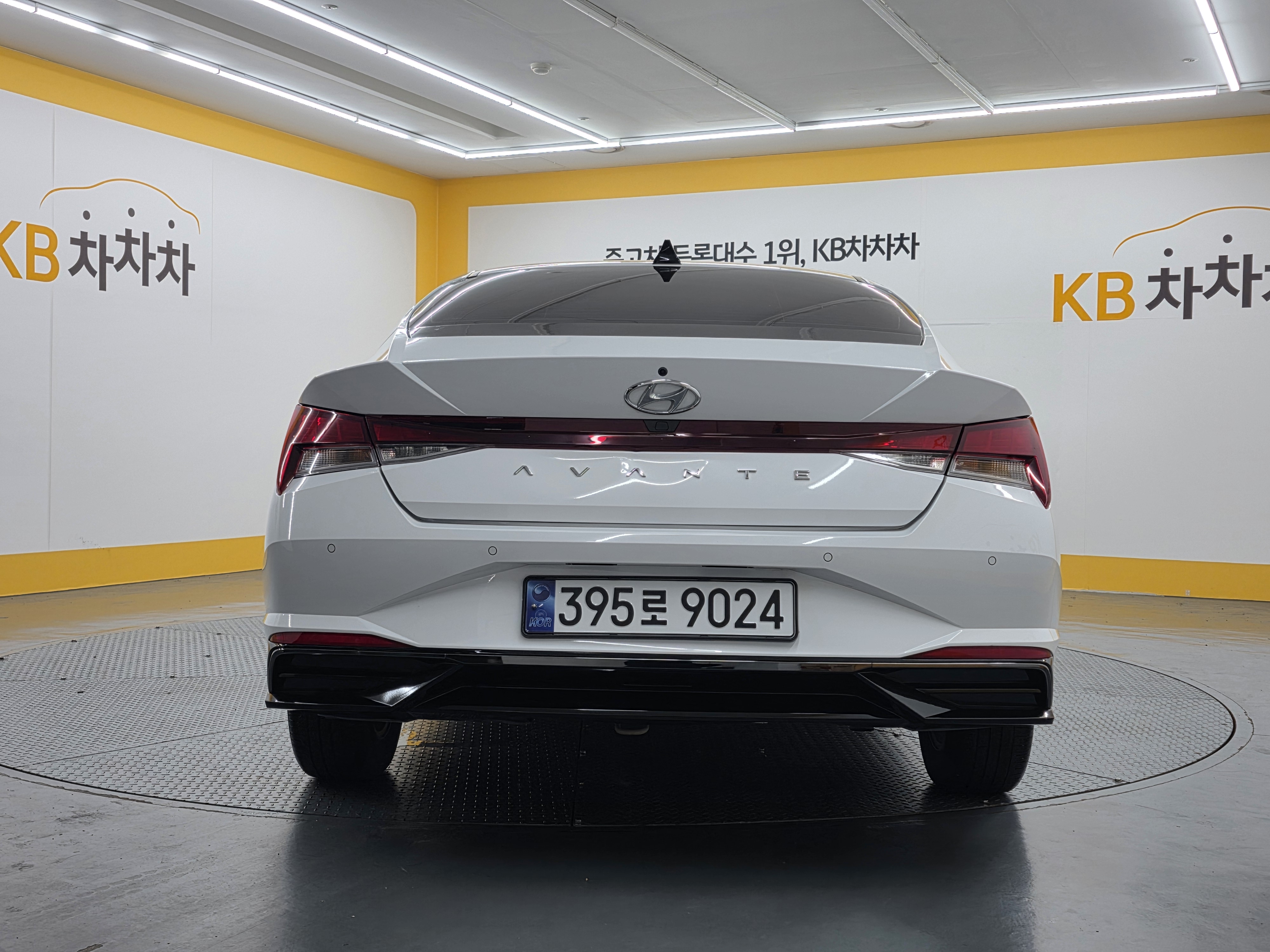 Hyundai AVANTE 2023 — inspection photo 2