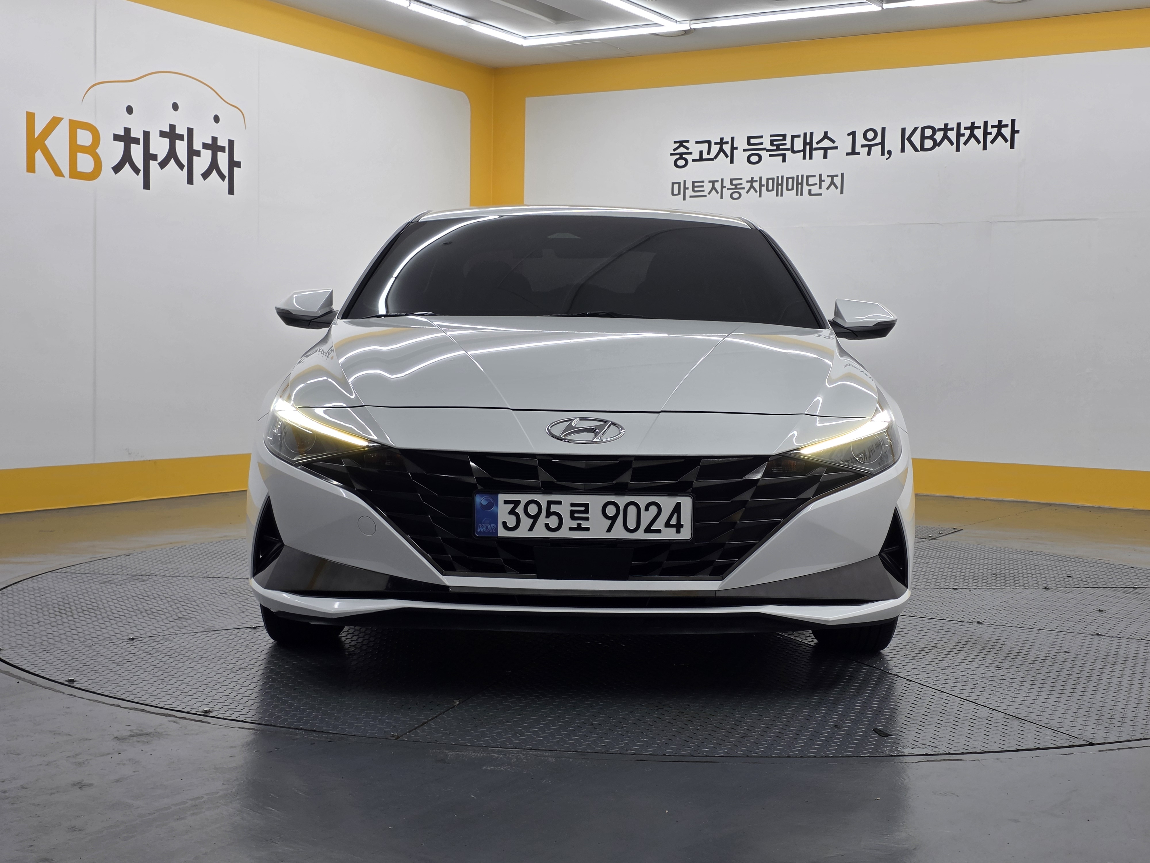 Hyundai AVANTE 2023 — inspection photo 1