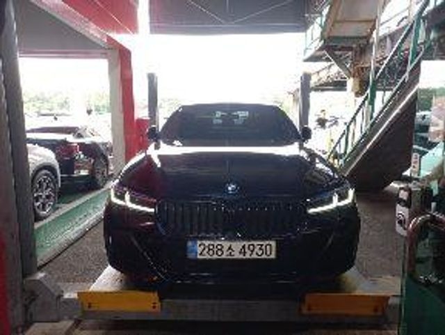 BMW 5-Series 2023 — inspection photo 1