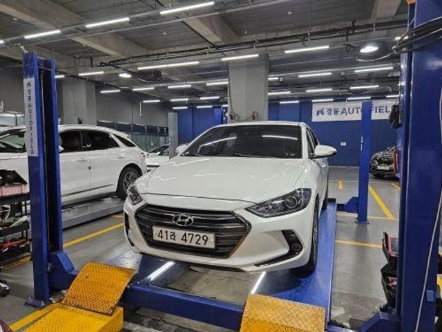 Hyundai AVANTE 2018 — inspection photo 1