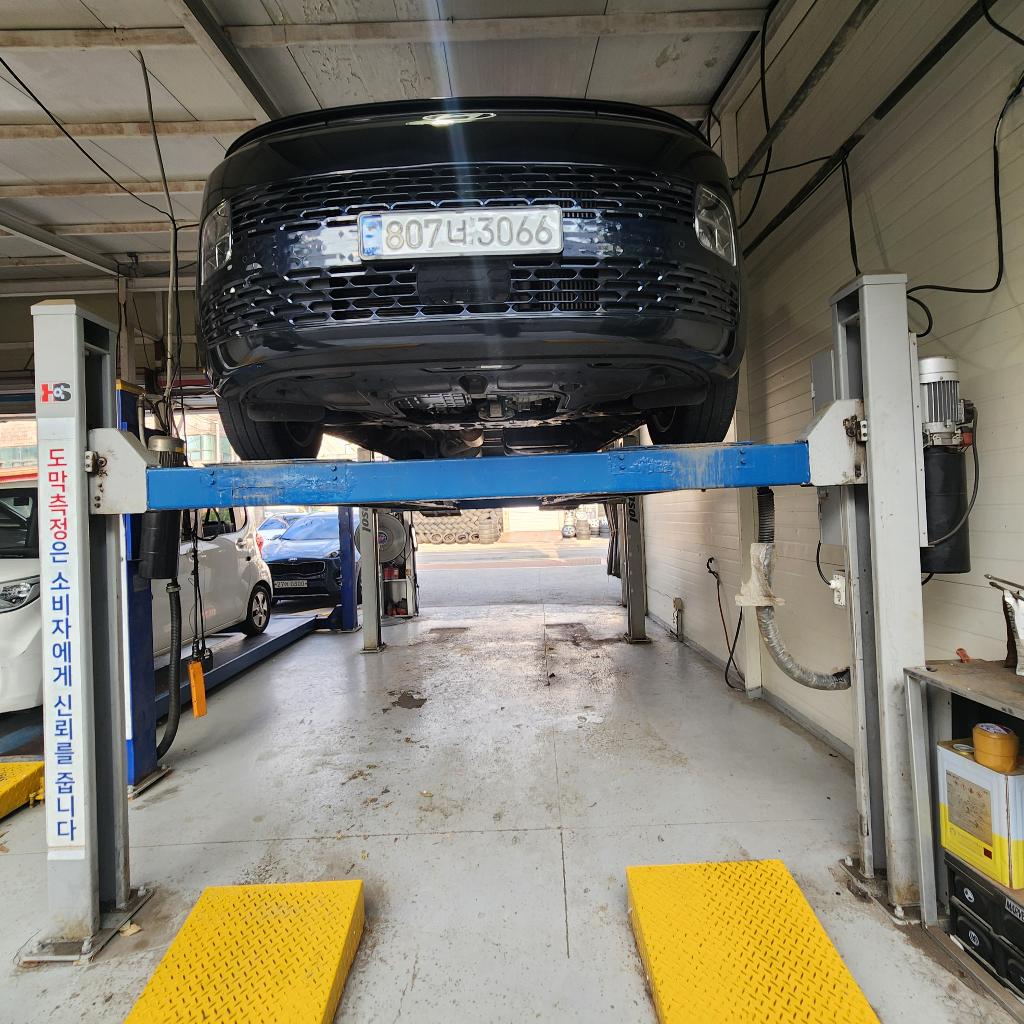 Hyundai Staria 2025 — inspection photo 1