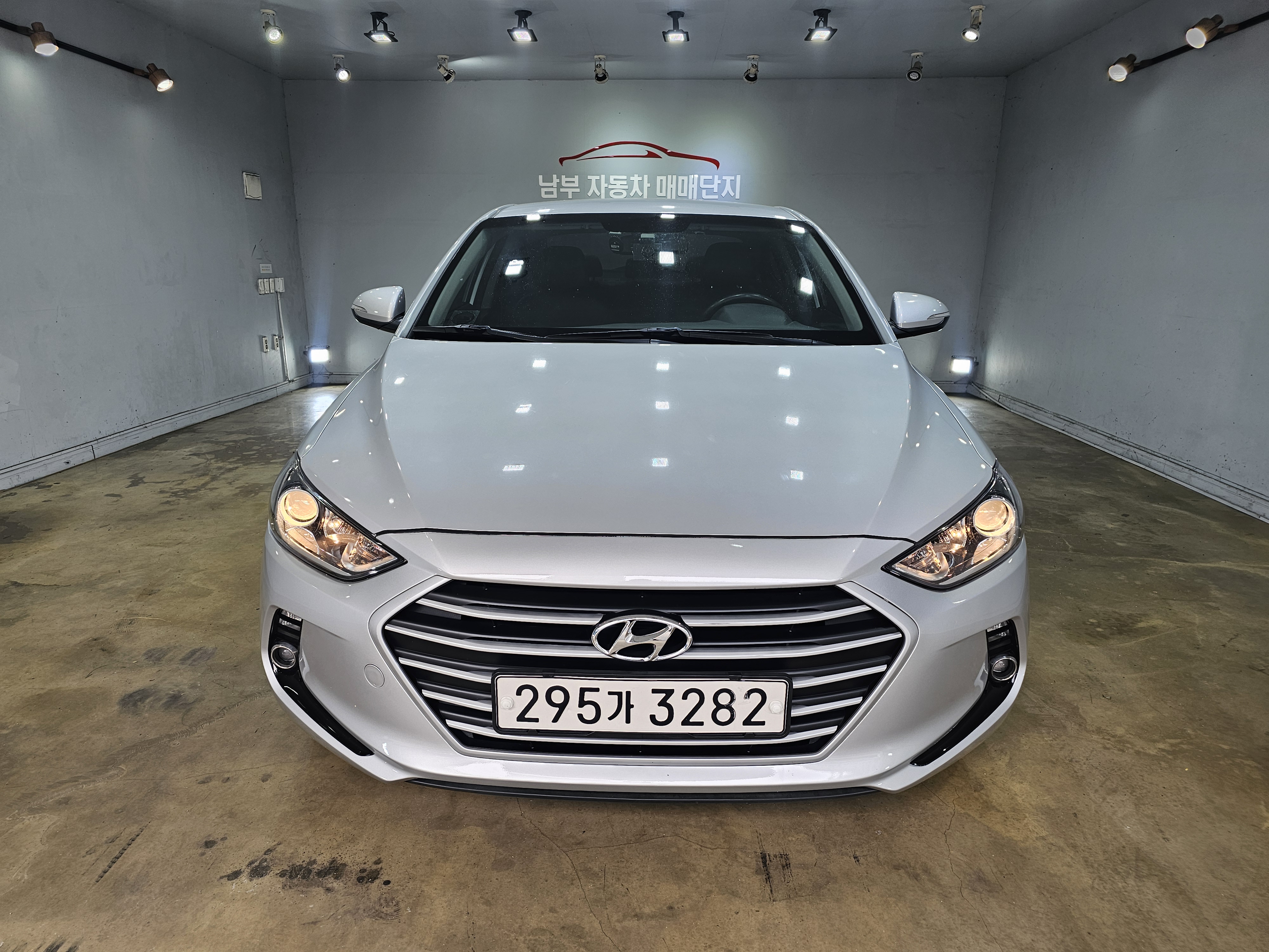 Hyundai AVANTE 2017 — inspection photo 1