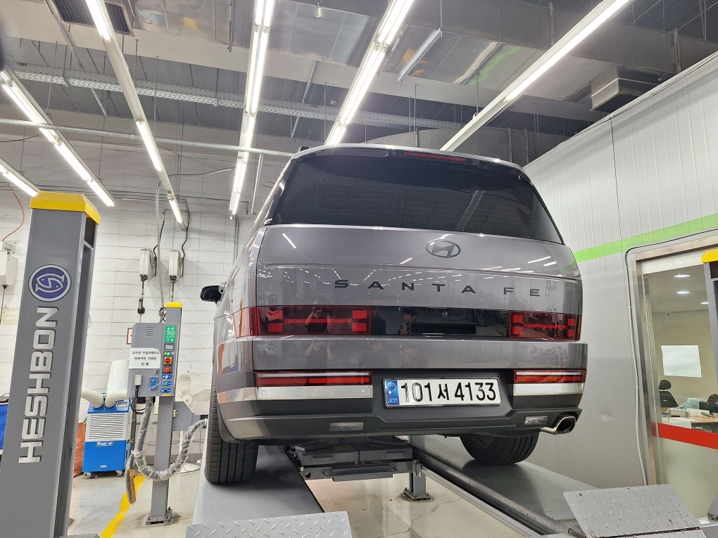 Hyundai Santafe 2024 — inspection photo 2