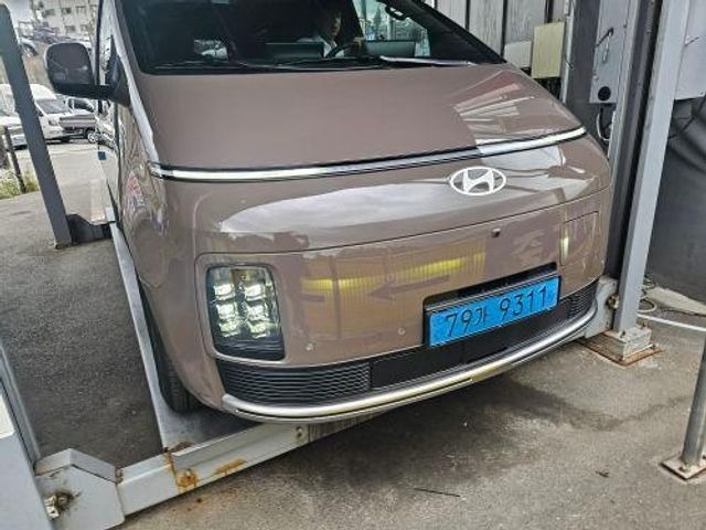 Hyundai Staria 2027 — inspection photo 1