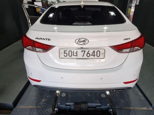 Hyundai AVANTE 2014 — inspection photo 2
