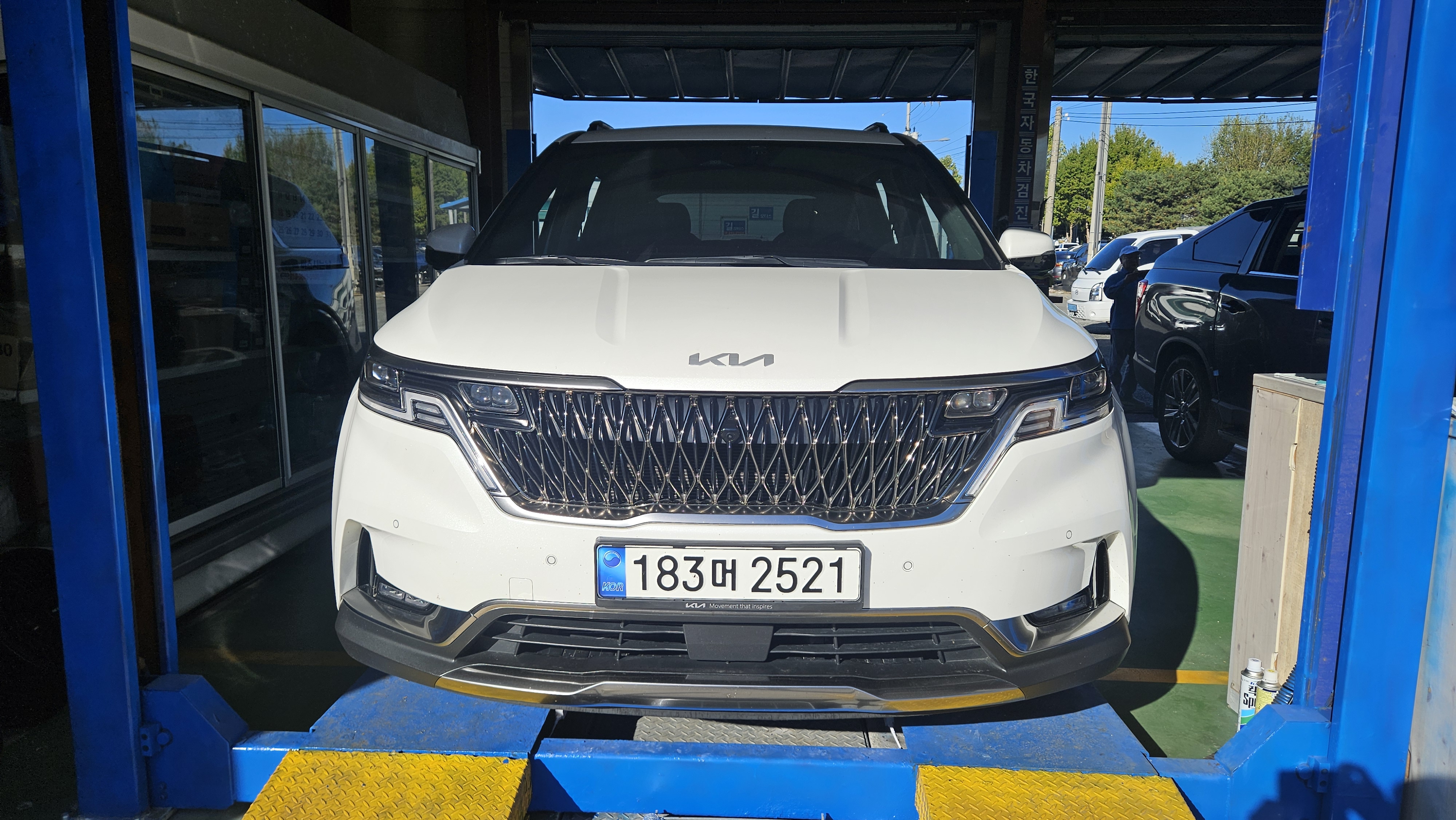 Kia Canival 2023 — inspection photo 1