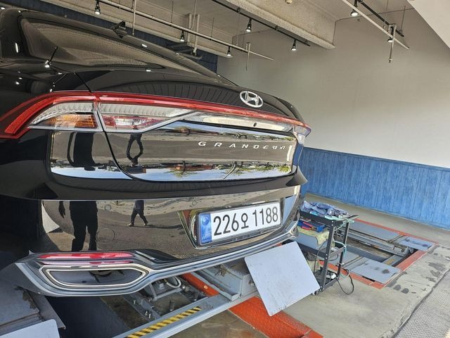 Hyundai Grandeur 2023 — inspection photo 2